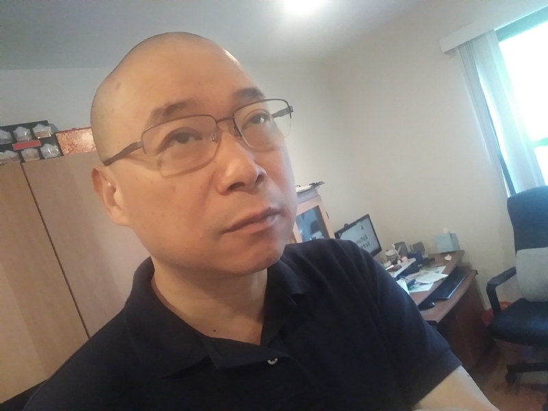 高山的第一张照片--龙海相亲网