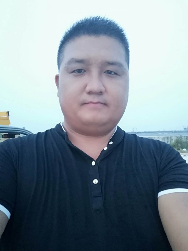 浮华的第一张照片--龙海相亲网