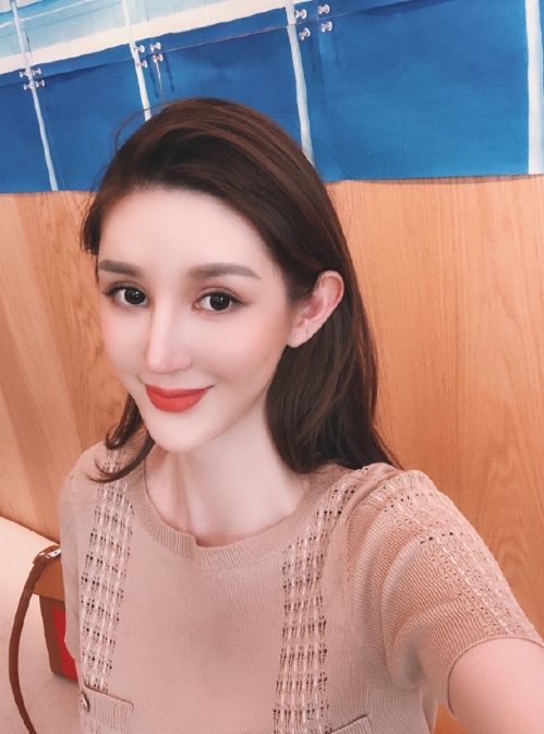 张婉婷的第一张照片--龙海相亲网