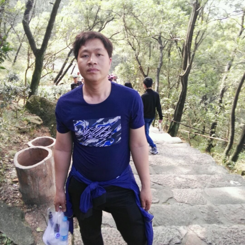 宁静的夏天的第一张照片--龙海相亲网