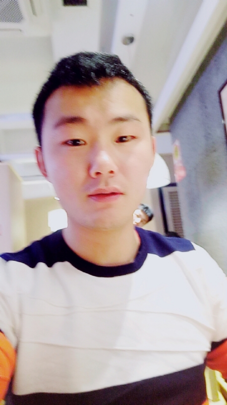 云淡风轻的第一张照片--龙海相亲网