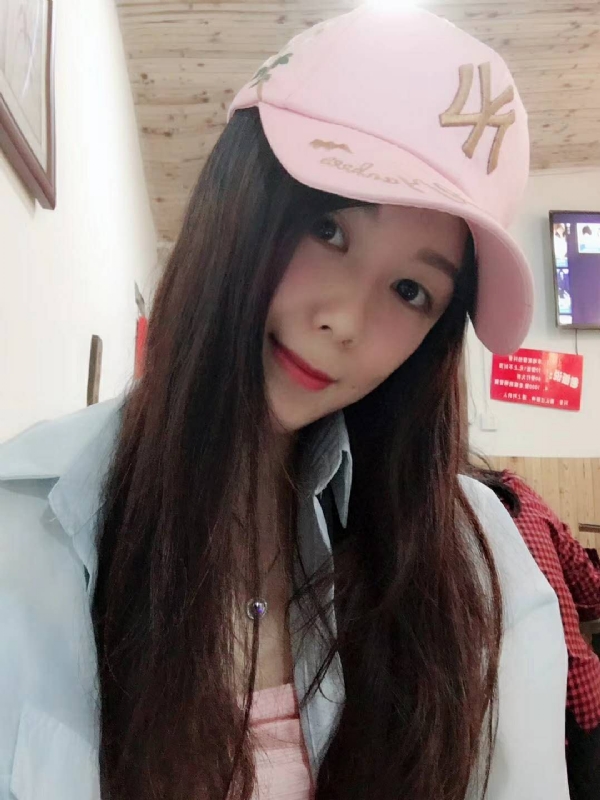 丹丹的第三张照片--龙海相亲网