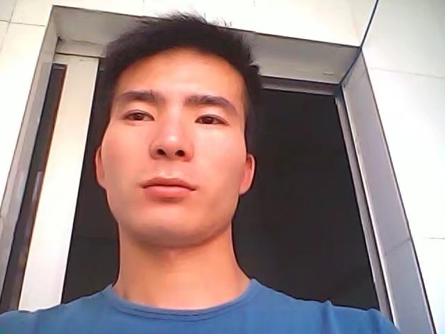 冰冻水果郎的第一张照片--龙海相亲网