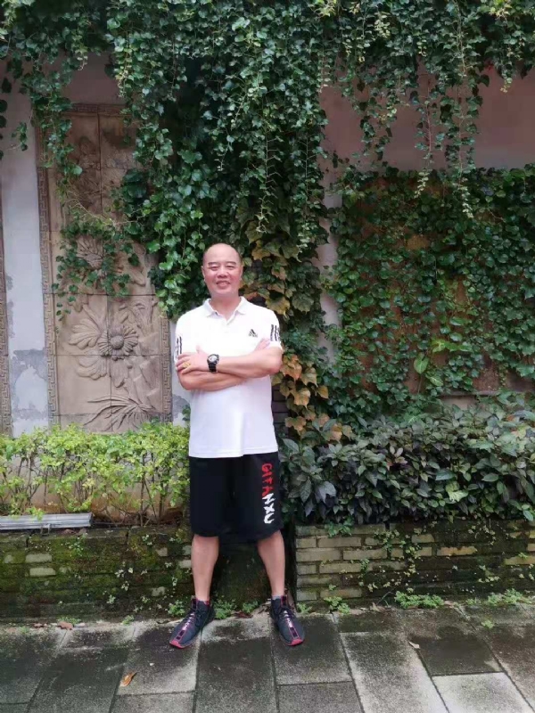 李国伟的第五张照片--龙海相亲网