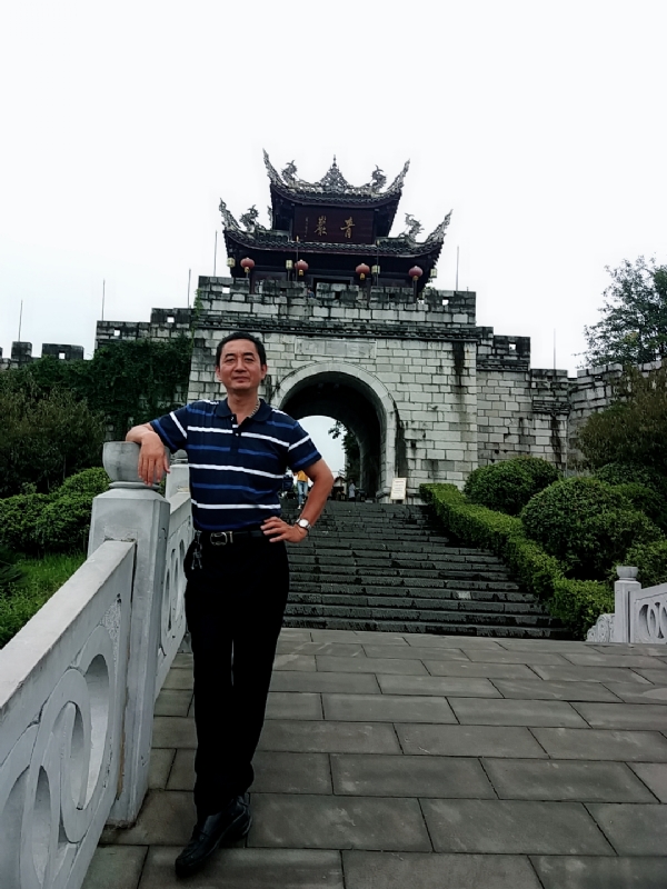 真心的龙的第六张照片--龙海相亲网