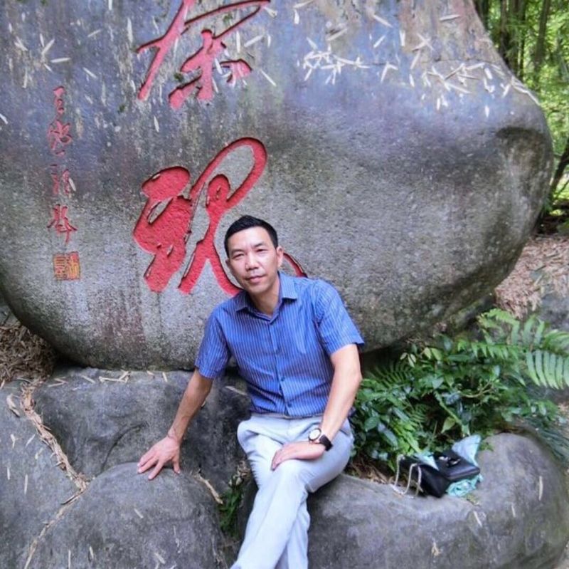 老·黄的第一张照片--龙海相亲网