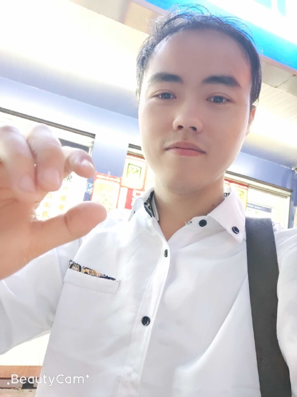 开心就好的第一张照片--龙海相亲网