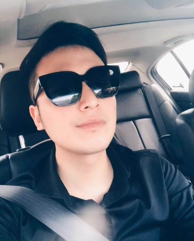 沉稳的第一张照片--龙海相亲网