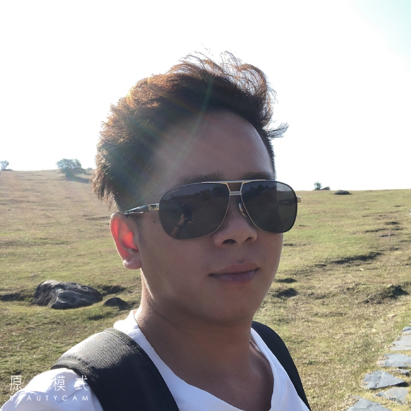 六个字的距离的第一张照片--龙海相亲网