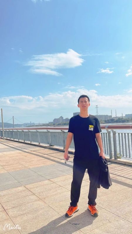 小螃蟹的第一张照片--龙海相亲网
