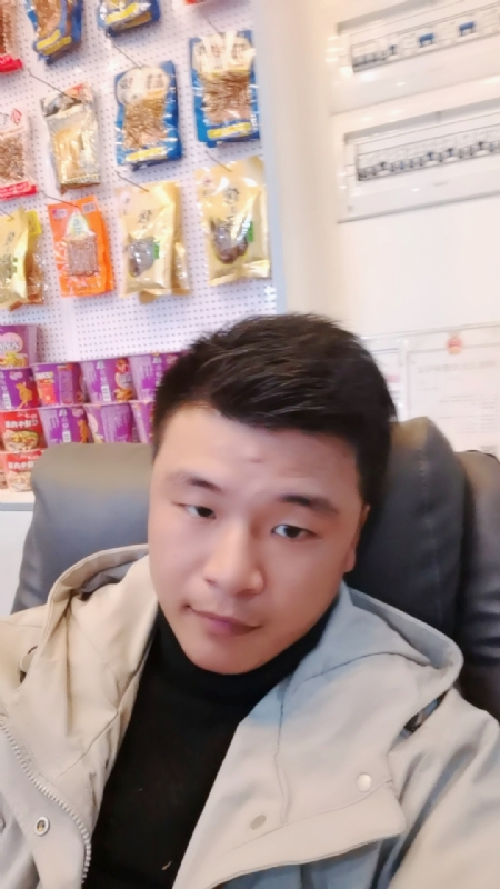 小宇的第一张照片--龙海相亲网