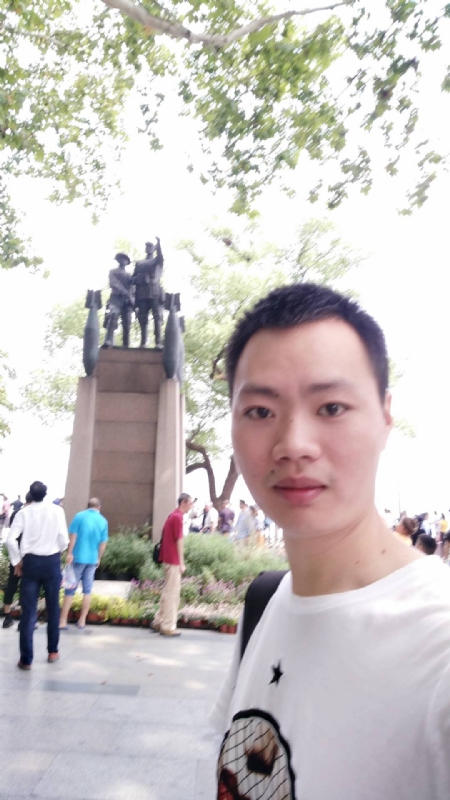 志东的第三张照片--龙海相亲网