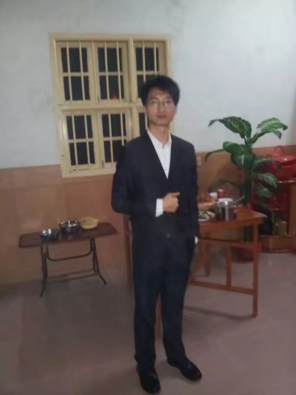 潇湘剑雨的第一张照片--龙海相亲网