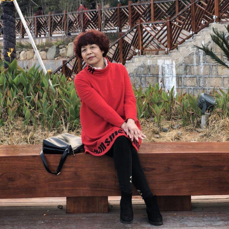 诗琴画意的第一张照片--龙海相亲网