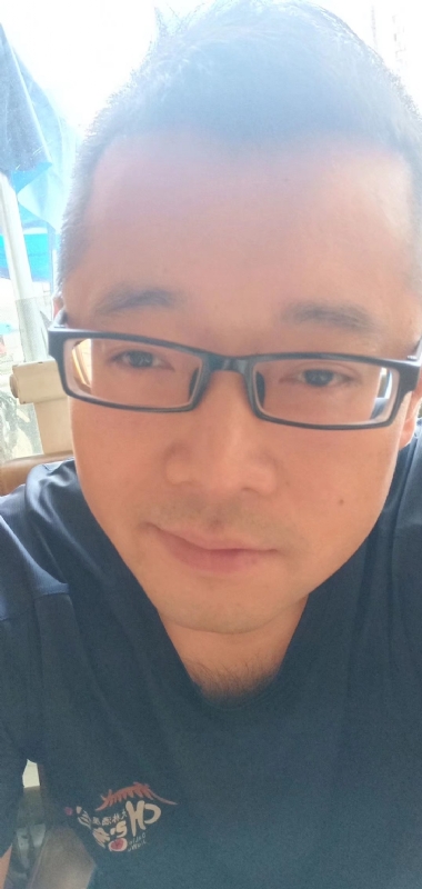 雅痞的第一张照片--龙海相亲网