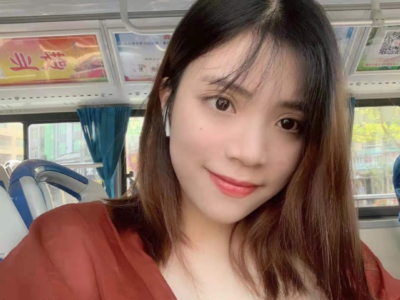 小眼睛的第一张照片--龙海相亲网