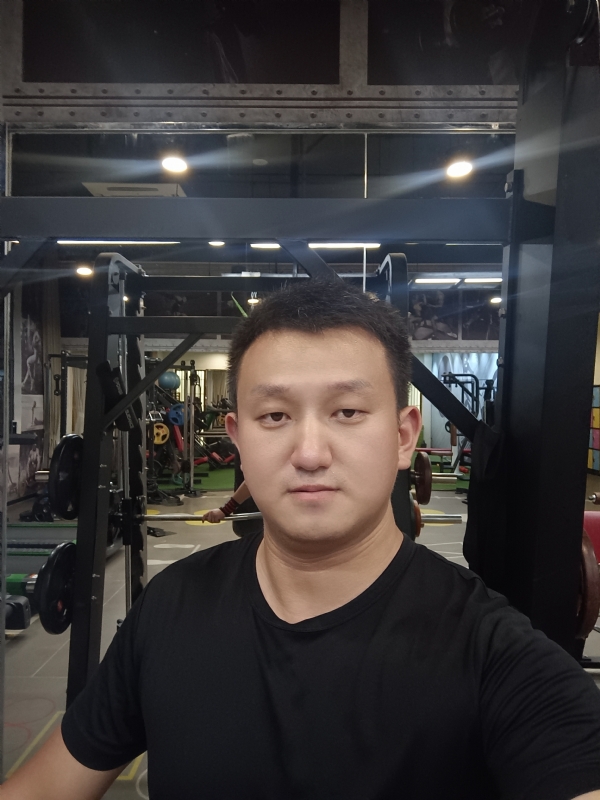 吴痕的第二张照片--龙海相亲网
