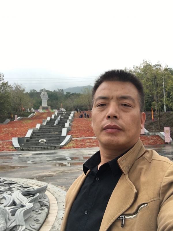 开心的松鼠的第二张照片--龙海相亲网
