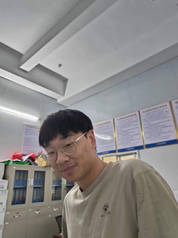 牛子弟的第一张照片--龙海相亲网