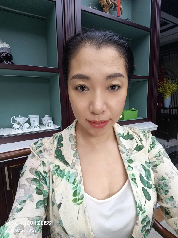 仝馨的第三张照片--龙海相亲网