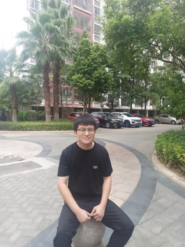 等闲的第三张照片--龙海相亲网