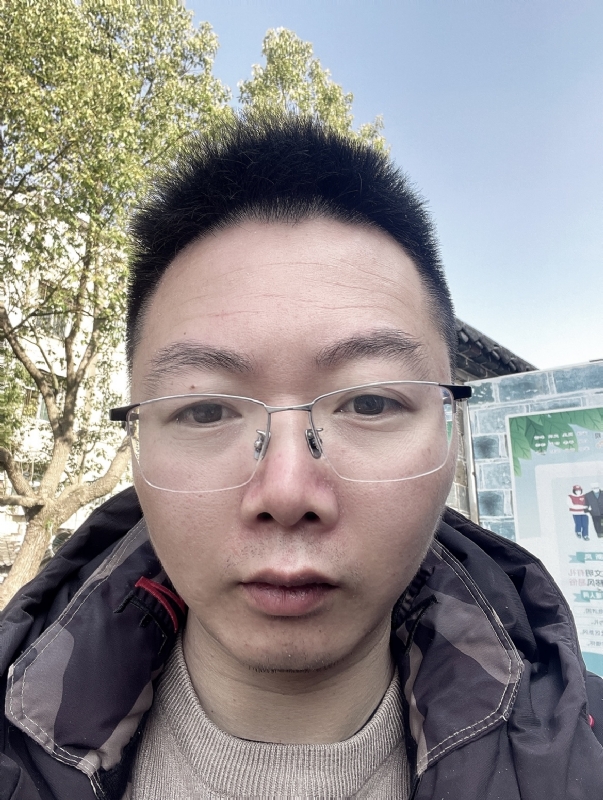 征婚的第一张照片--龙海相亲网