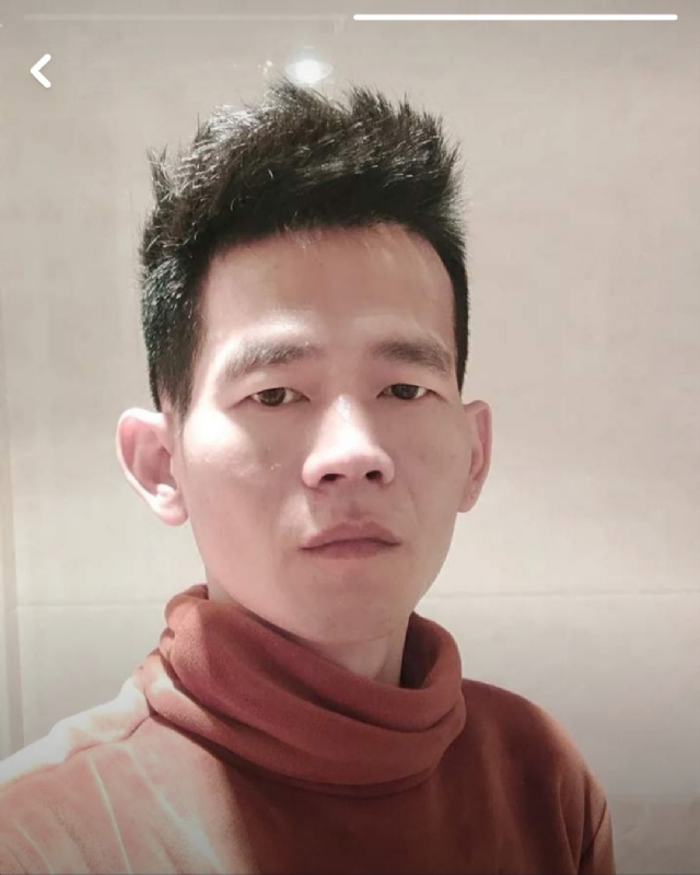 白了少年头的第一张照片--龙海相亲网