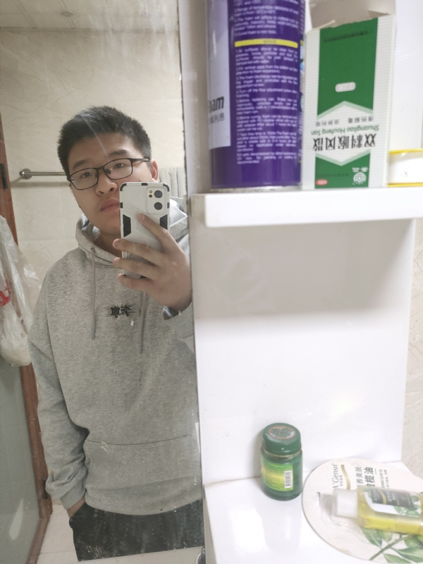 乌鸦坐飞机的第一张照片--龙海相亲网