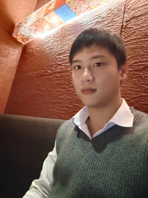 匿藏其名的第一张照片--龙海相亲网