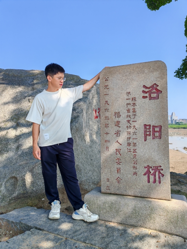 风尘的第一张照片--龙海相亲网