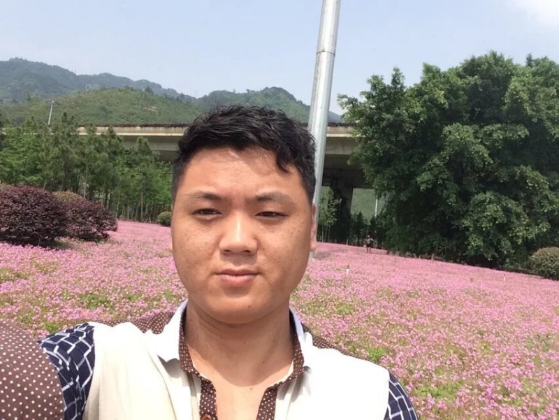 过日子的第一张照片--龙海相亲网